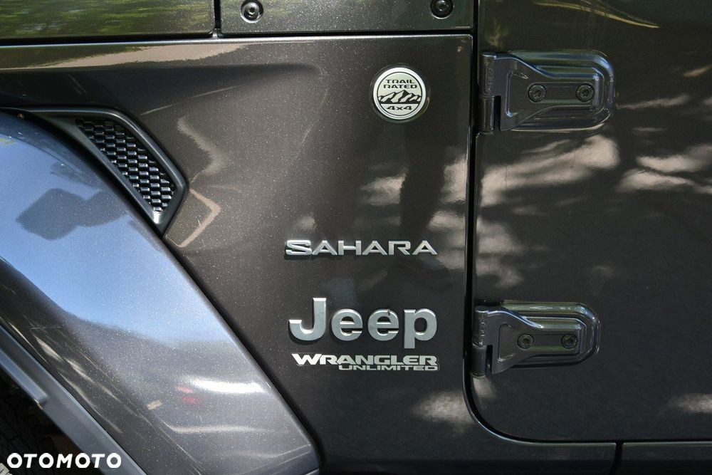 Jeep Wrangler Unlimited GME 2.0 Turbo Sahara - 18