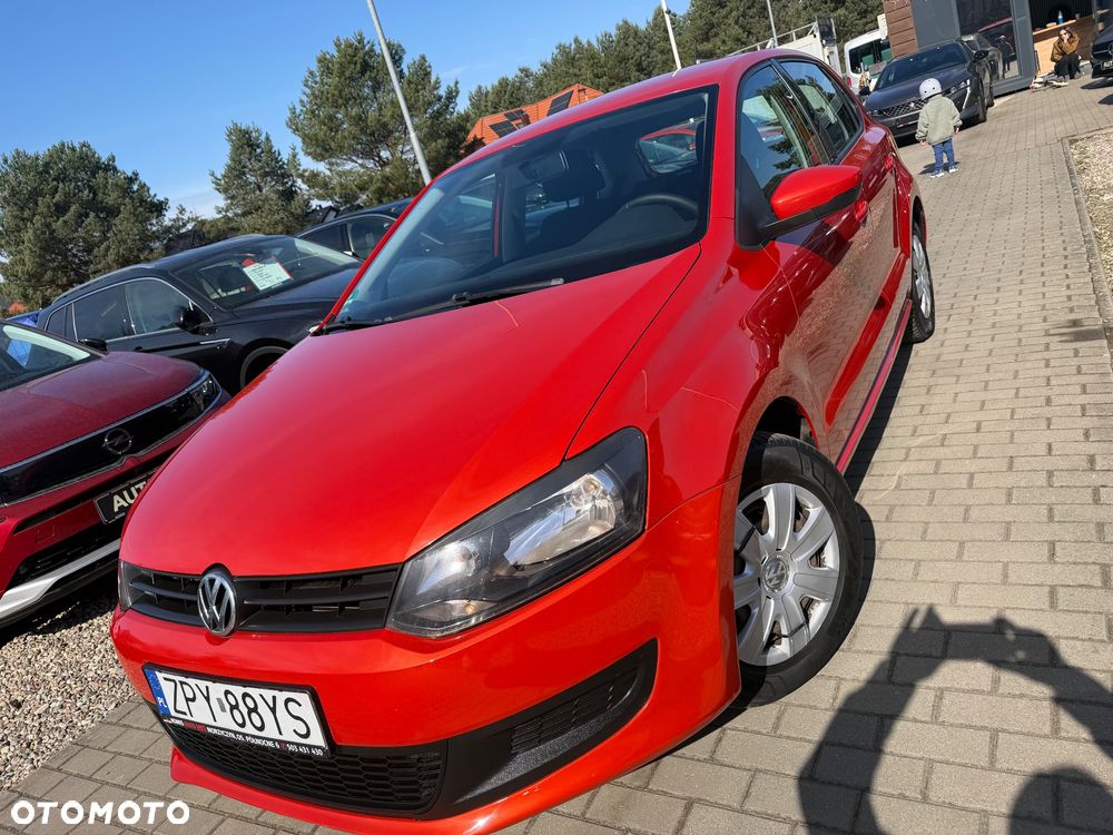 Volkswagen Polo - 2