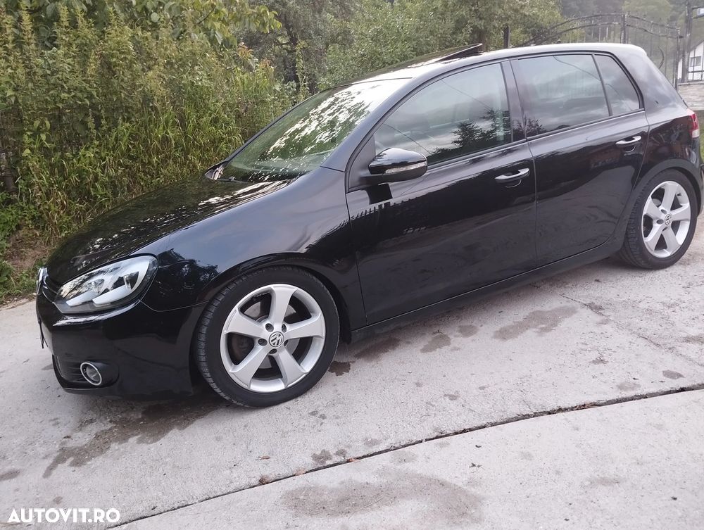 Volkswagen Golf - 10
