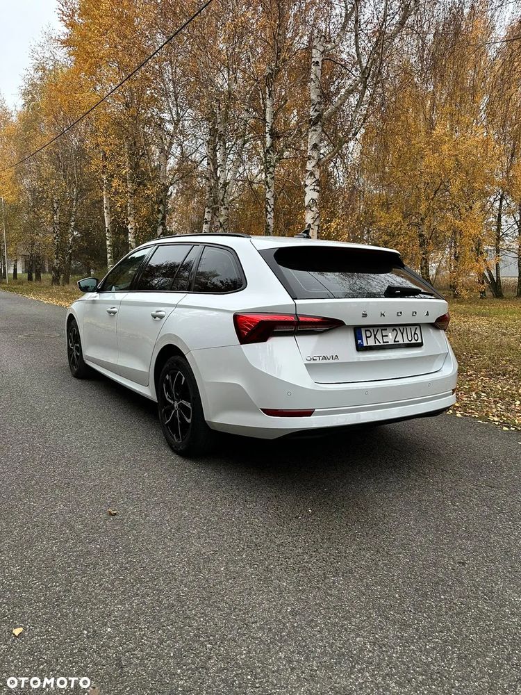 Skoda Octavia 2.0 TDI Ambition DSG - 22