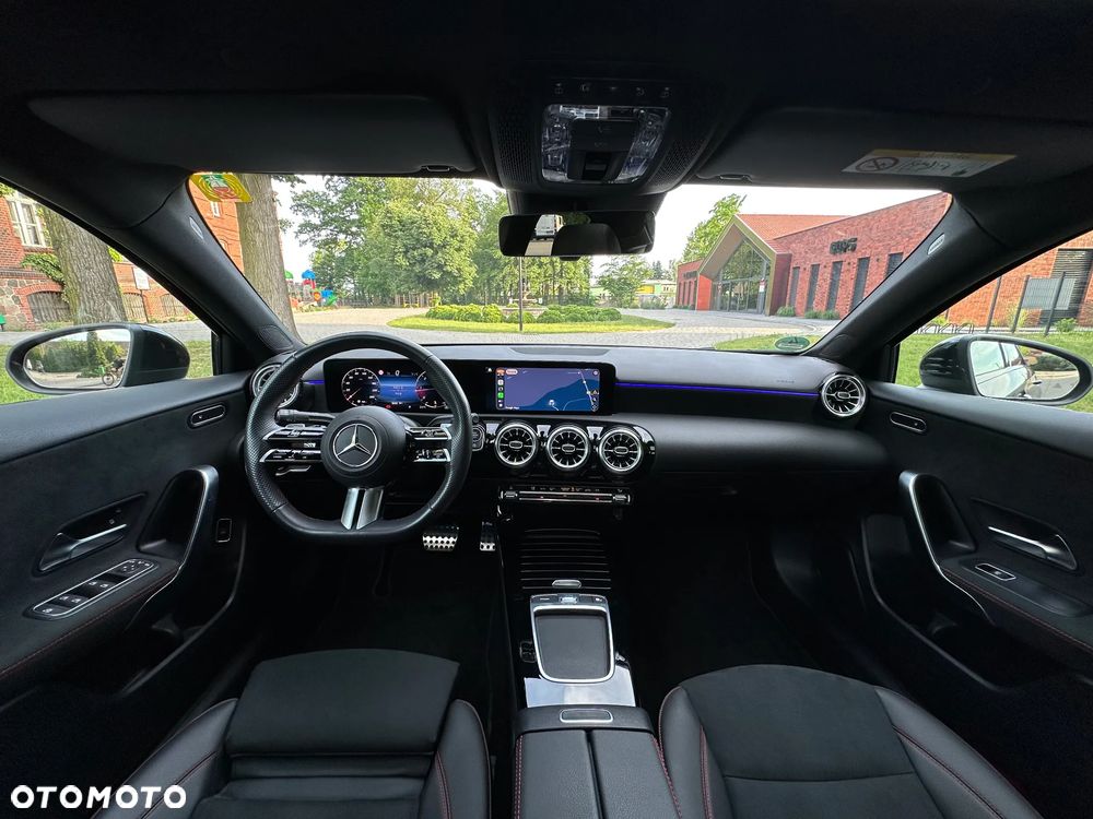 Mercedes-Benz Klasa A 220 d 8G-DCT AMG Line - 7