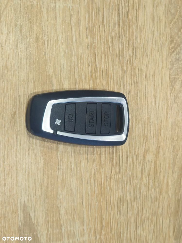 BMW Seria 5 525d xDrive - 26