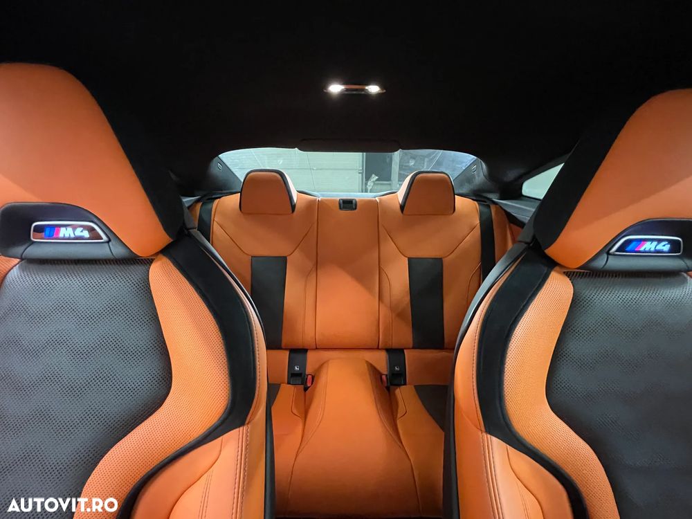 BMW M4 Competition M xDrive AT - 14