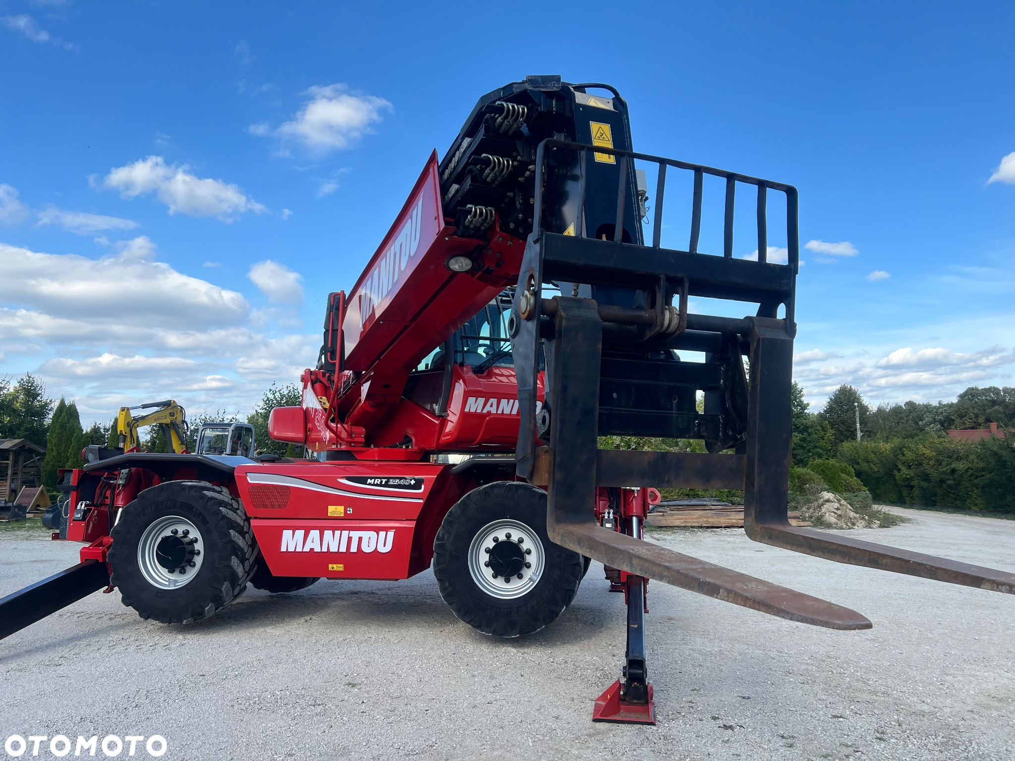 Manitou MANITOU ŁADOWARKA ROTO  widły  Manitou MRT 2540 Privilege Plus PILOT obrotowa 360 dodatkowa hydraulika  2150 2540 1840 2550 wys 24,6m zasięg 17.5 tony silnik MERCEDES opony Michelin 110kw ks.serw 2015r 1 wł manitka roto ładowarka obrotowa - 7