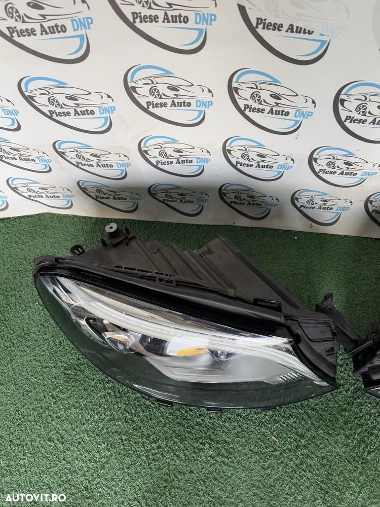 Far stanga dreapta Mercedes GLE W166 ils led - 5