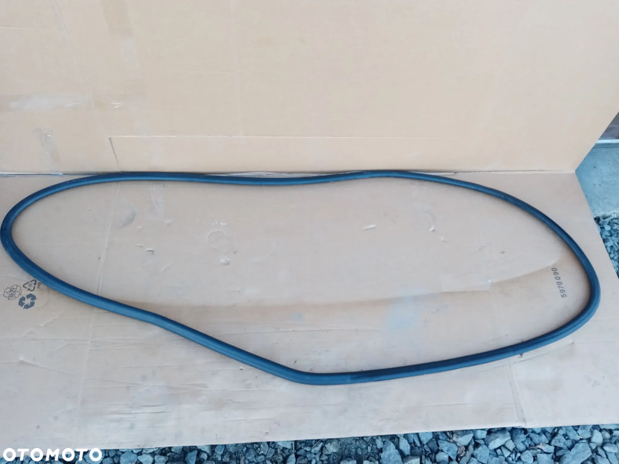 Uszczelka drzwi lewy przód przednia lewa VW Caddy III 2K0837911 - 1