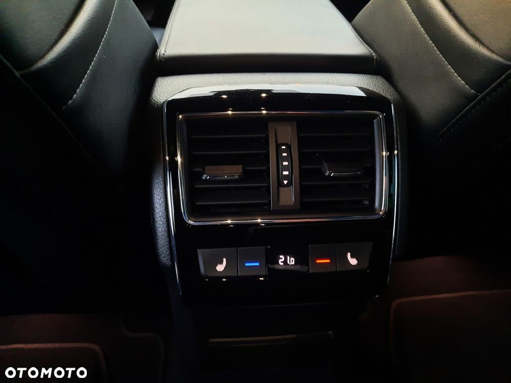 Skoda Superb 1.5 TSI L&K - 19