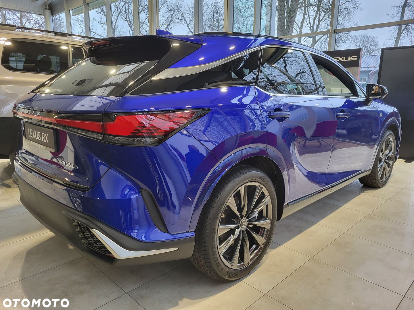 Lexus RX - 2