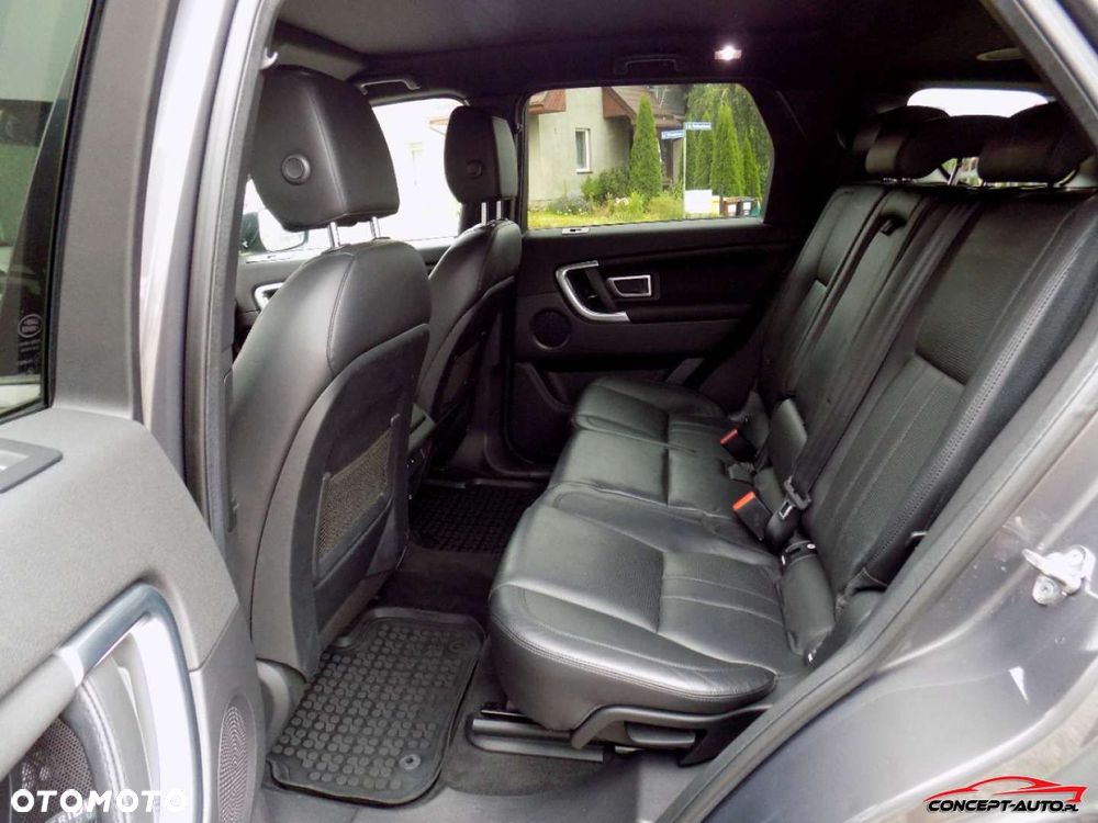 Land Rover Discovery Sport - 36