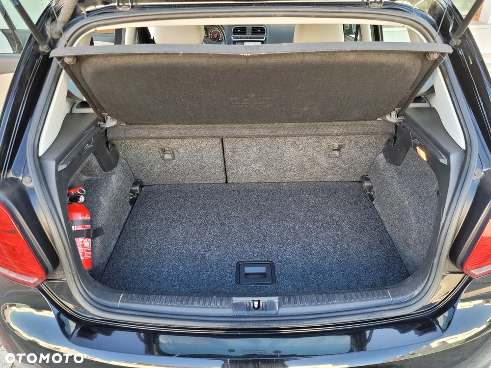 Volkswagen Polo - 13