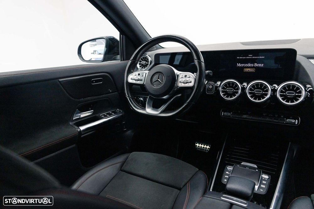 Mercedes-Benz GLA 250 e 8G-DCT AMG Line - 14