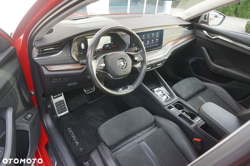 Skoda Octavia 2.0 TDI DSG 4x4 Scout - 34