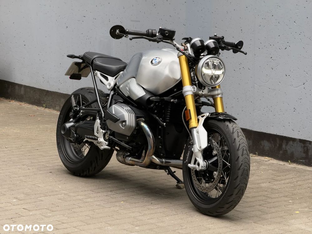 BMW R - 2