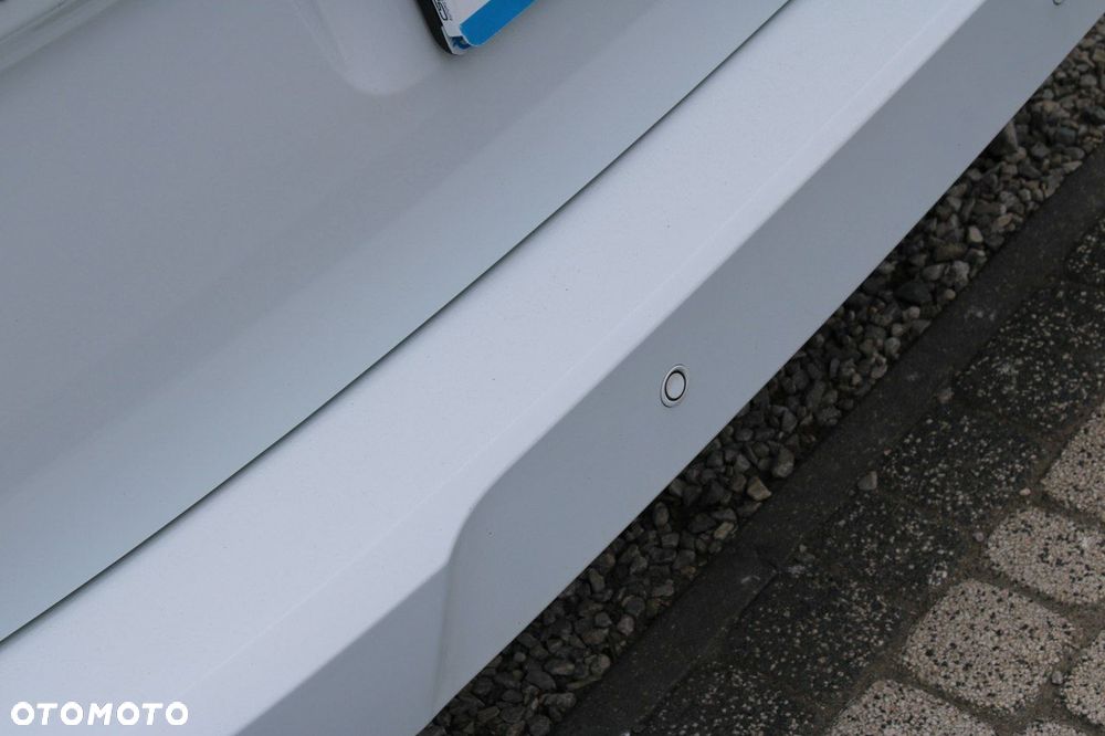 Ford Tourneo Connect - 11