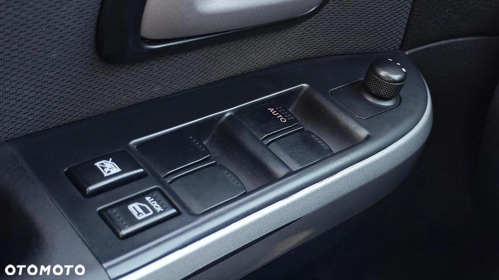 Suzuki Grand Vitara 1.9 DDiS Comfort DPF Limited - 38