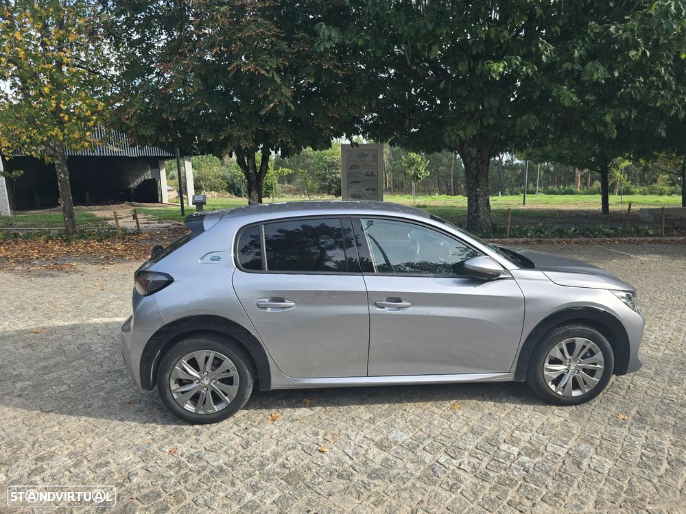 Peugeot e-208 50 kWh Allure Pack - 11
