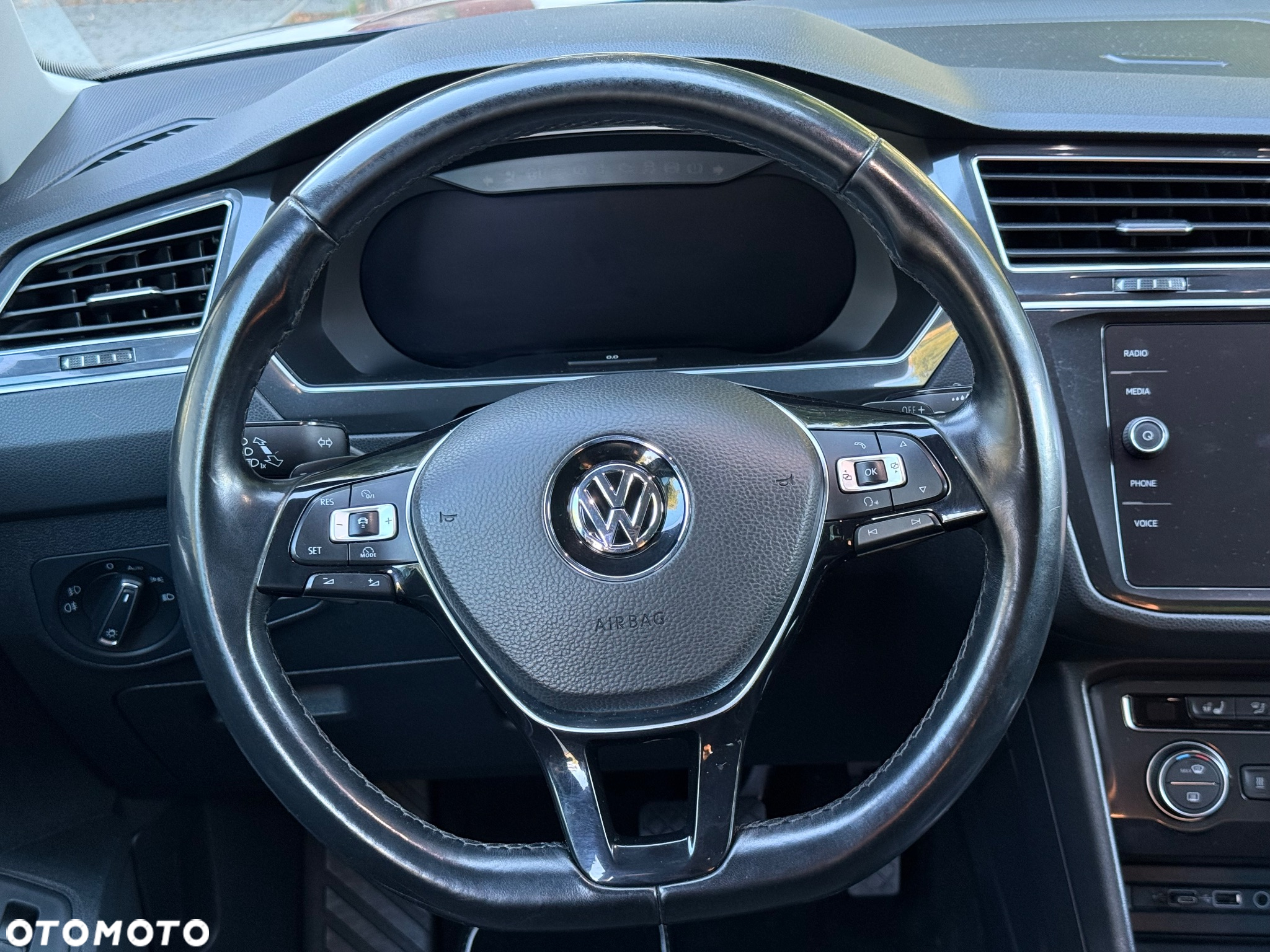 Volkswagen Tiguan 2.0 TDI SCR 4MOTION (BlueMotion Techn.) DSG Highline - 14