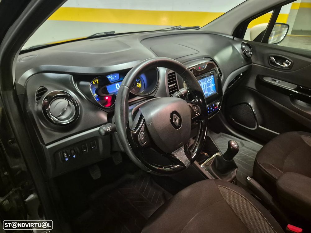 Renault Captur 0.9 TCE Sport - 23