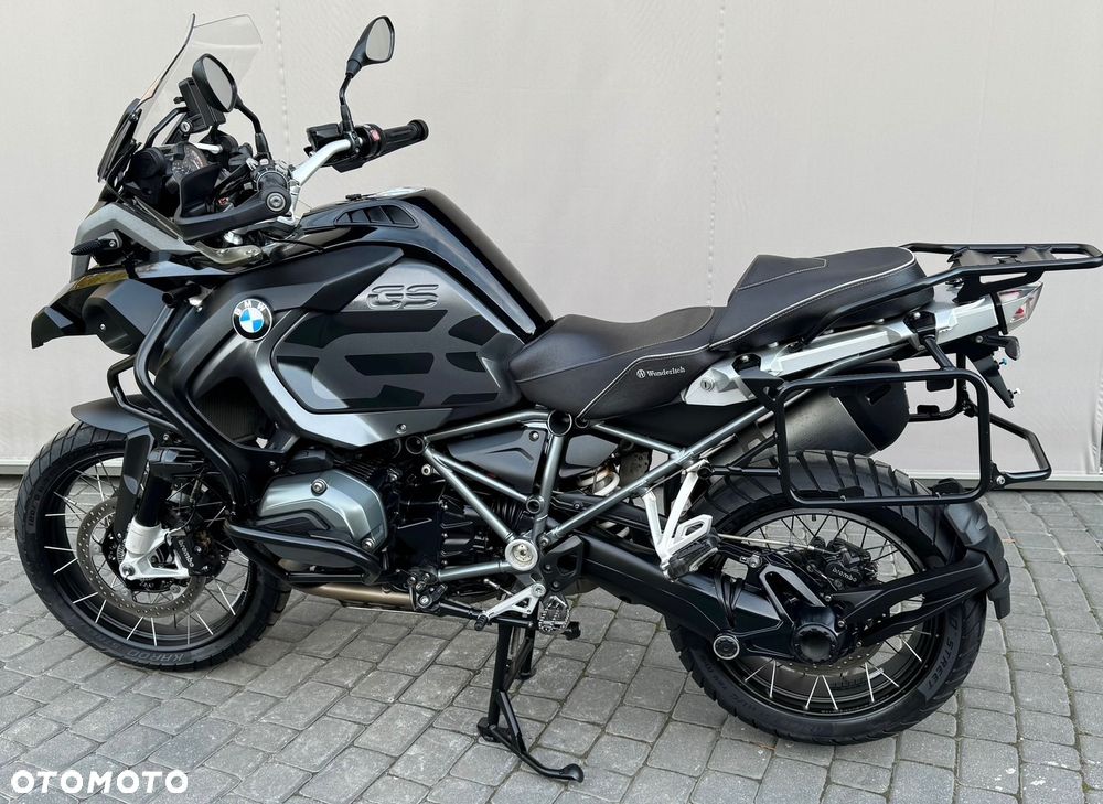 BMW R - 4