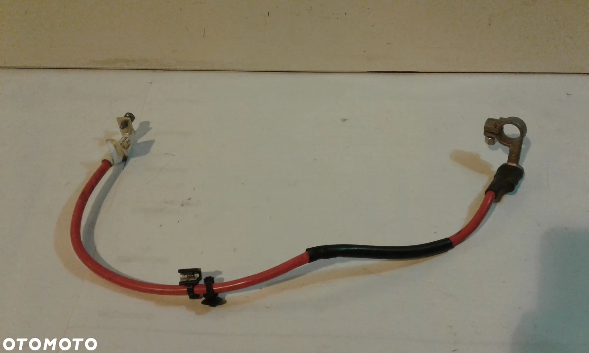 Klema akumulatora VW AUDI SKODA 5QE971228 - 1