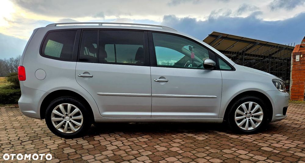 Volkswagen Touran 2.0 TDI DPF BlueMotion Technology DSG Life - 5