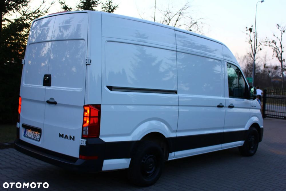 MAN TGE 3.140 2.0 TDI 140KM L3H2 BLASZAK 3 OSOBOWY PERFEKT AUTO VF23% - 8