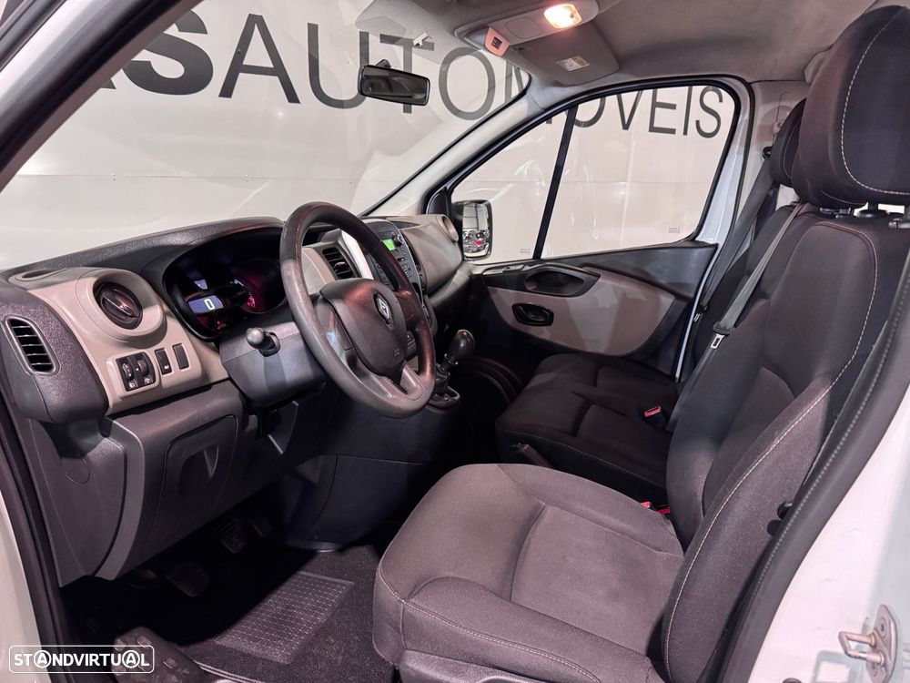 Renault Trafic 1.6 dCi L2H1 1.2T SS - 38
