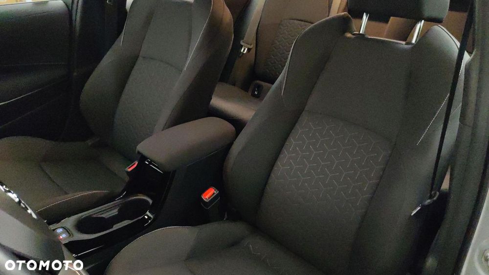 Toyota Corolla - 17