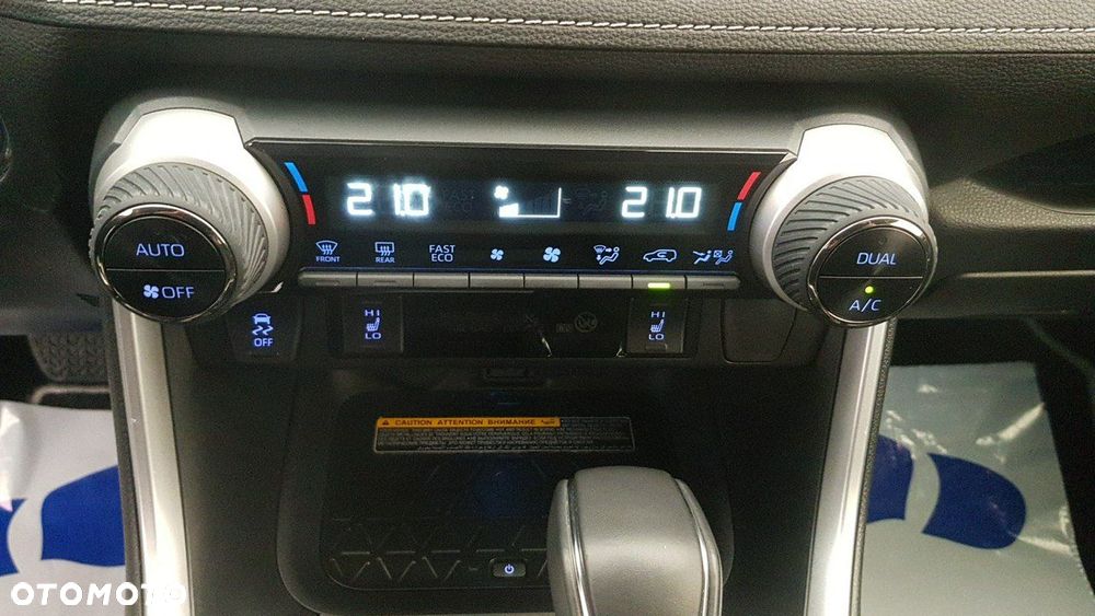 Toyota RAV4 - 25