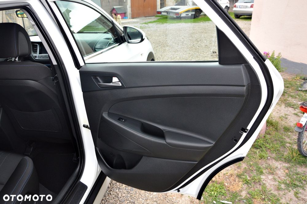 Hyundai Tucson blue 1.6 GDi 2WD Passion - 18