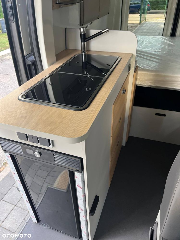 Ford Transit - 12