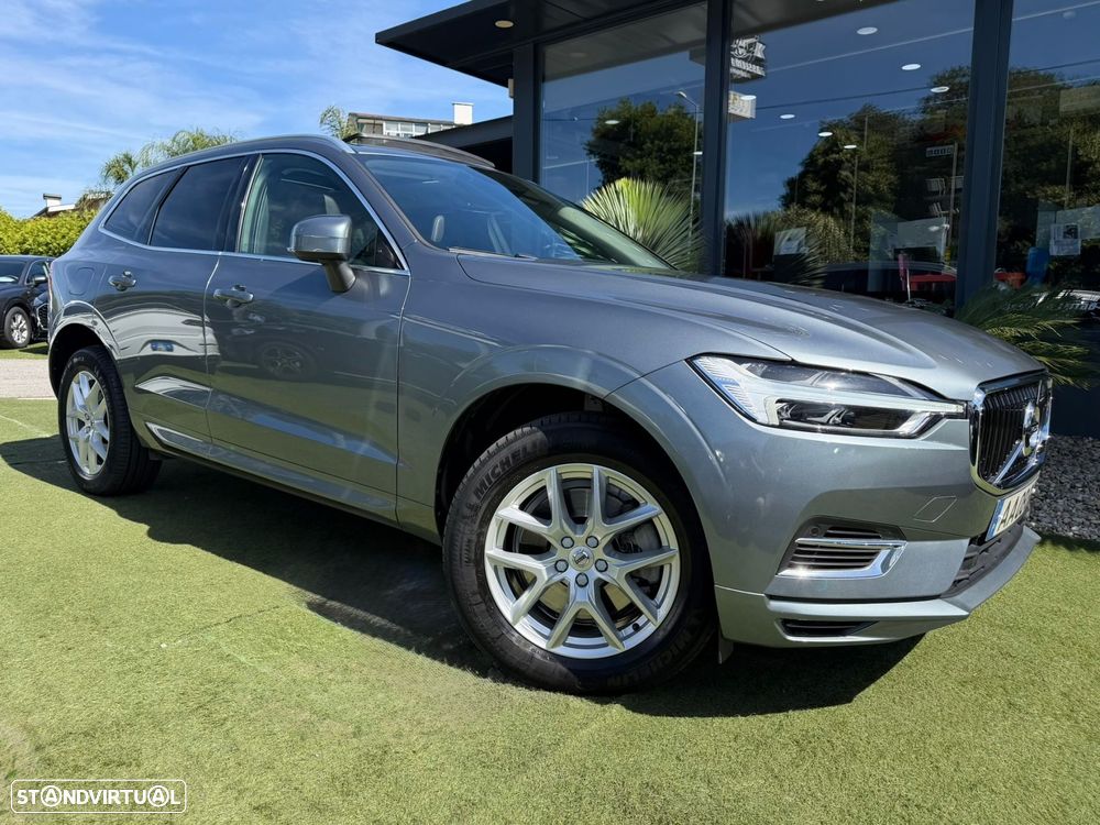 Volvo XC 60 2.0 T8 PHEV Momentum Plus AWD - 10
