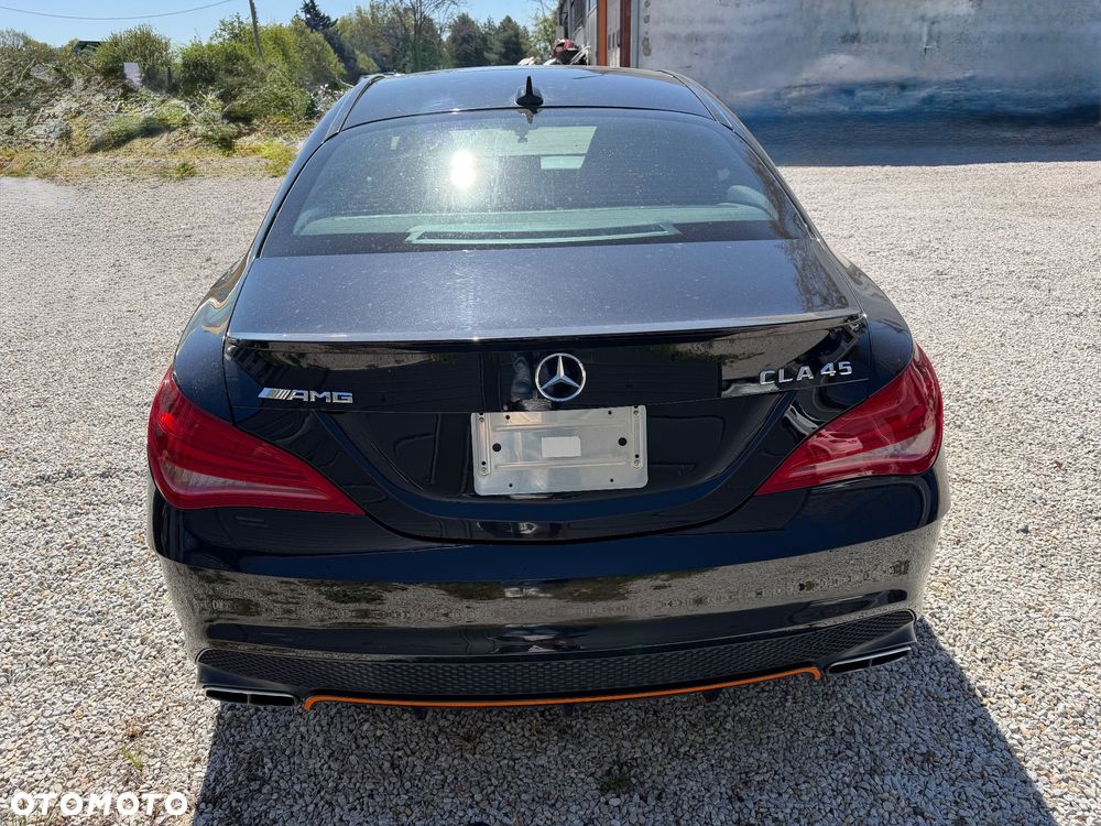 Mercedes-Benz CLA AMG 45 4Matic 7G-DCT Orange Art Edition - 6
