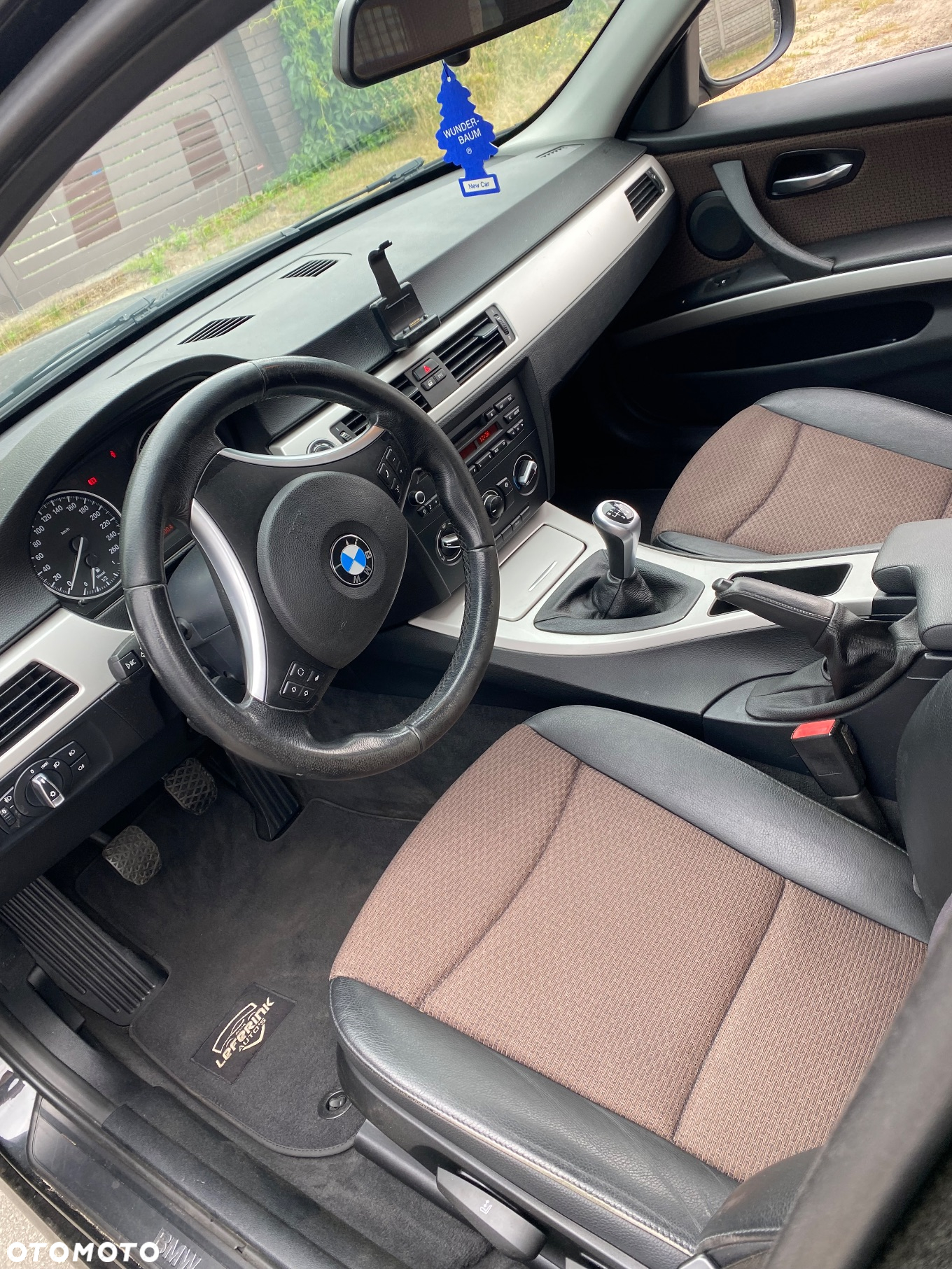 BMW Seria 3 318d DPF Touring - 5