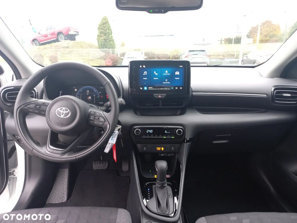 Toyota Yaris Hybrid 1.5 Style - 8