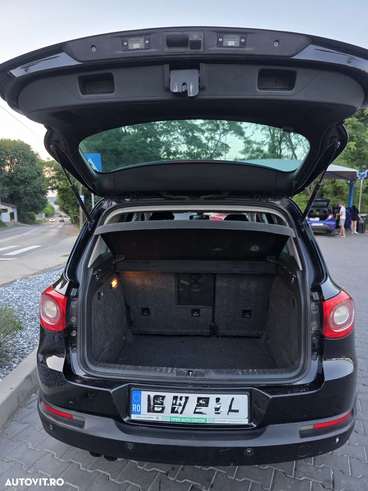 Volkswagen Tiguan - 6