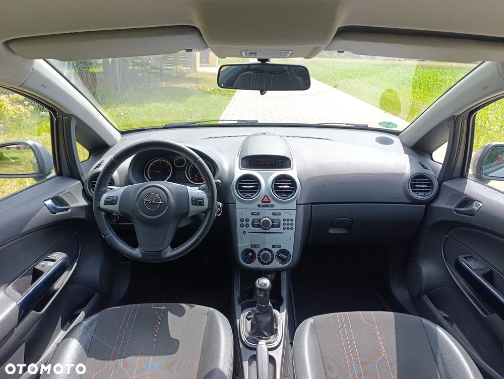 Opel Corsa - 10