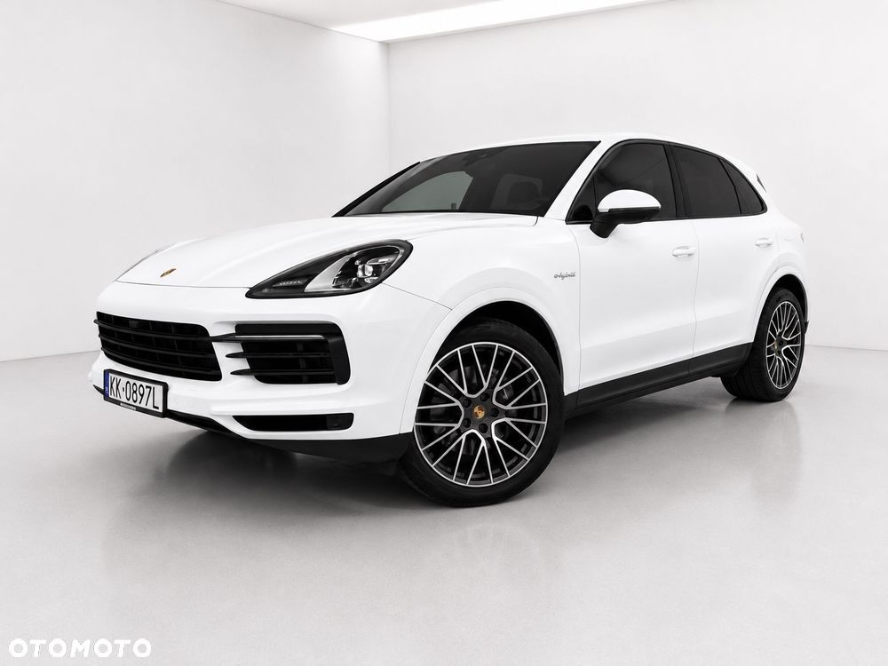 Porsche Cayenne - 4