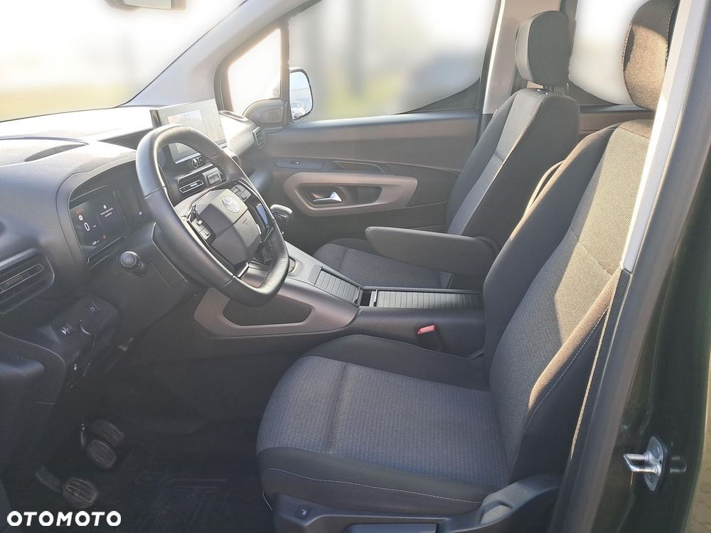Toyota Proace City Verso 1.5 D-4D Family - 6