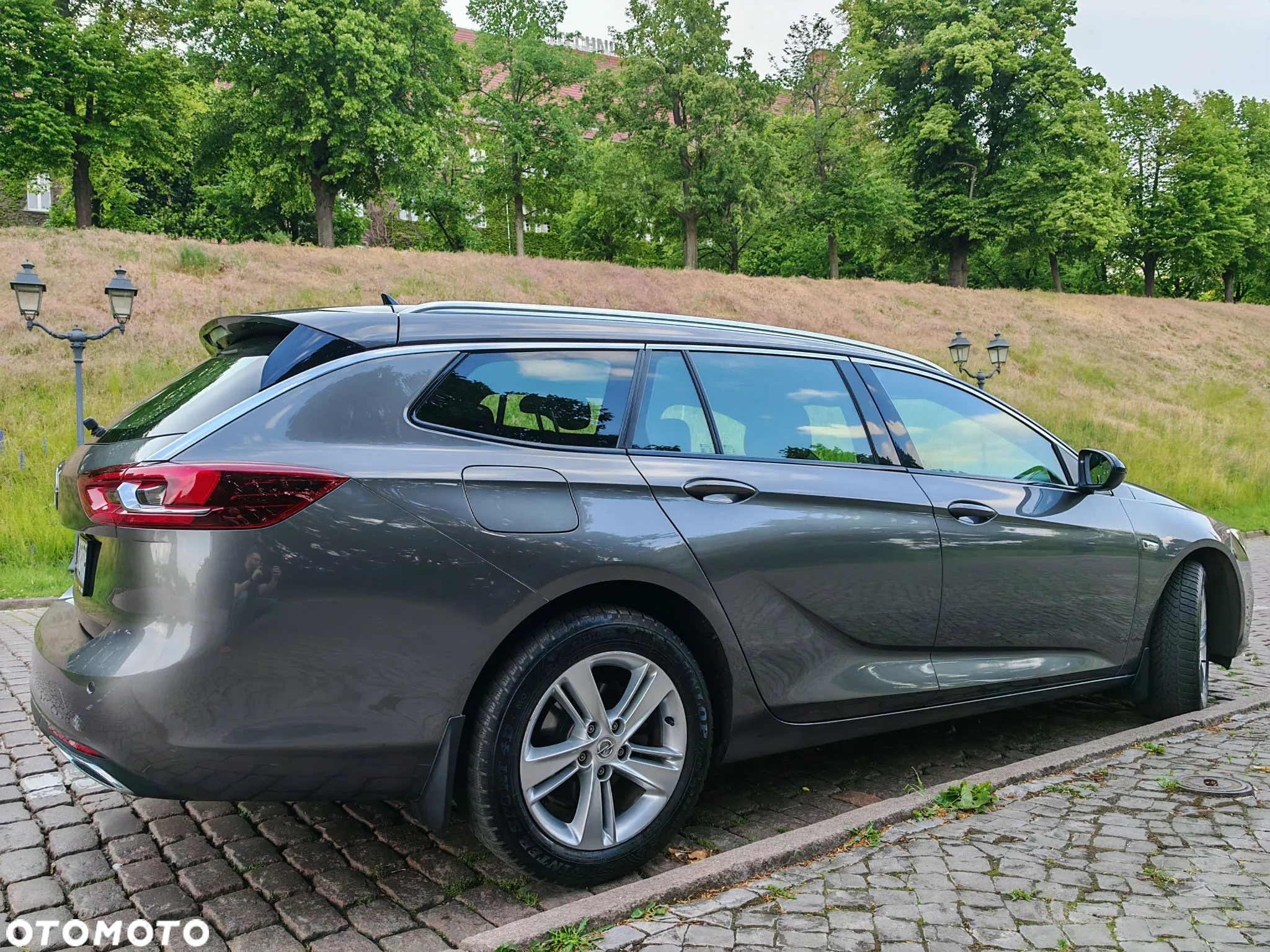 Opel Insignia 2.0 CDTI Elegance S&S - 3