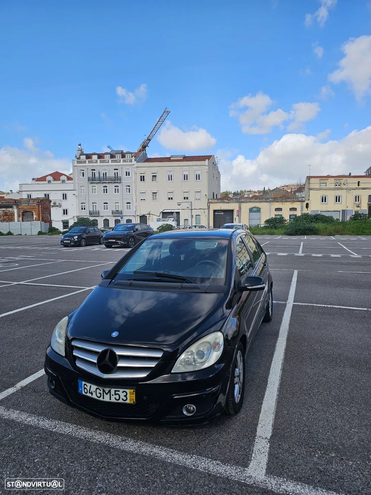 Mercedes-Benz B 180 CDI - 1