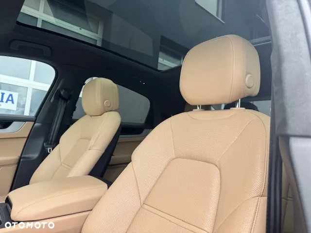 Porsche Cayenne Coupe S E-Hybrid PHEV - 10