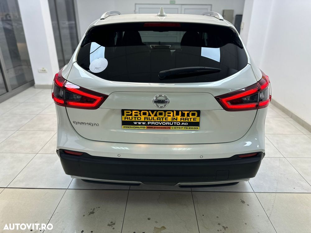 Nissan Qashqai 1.6 DCI N-Connecta - 10