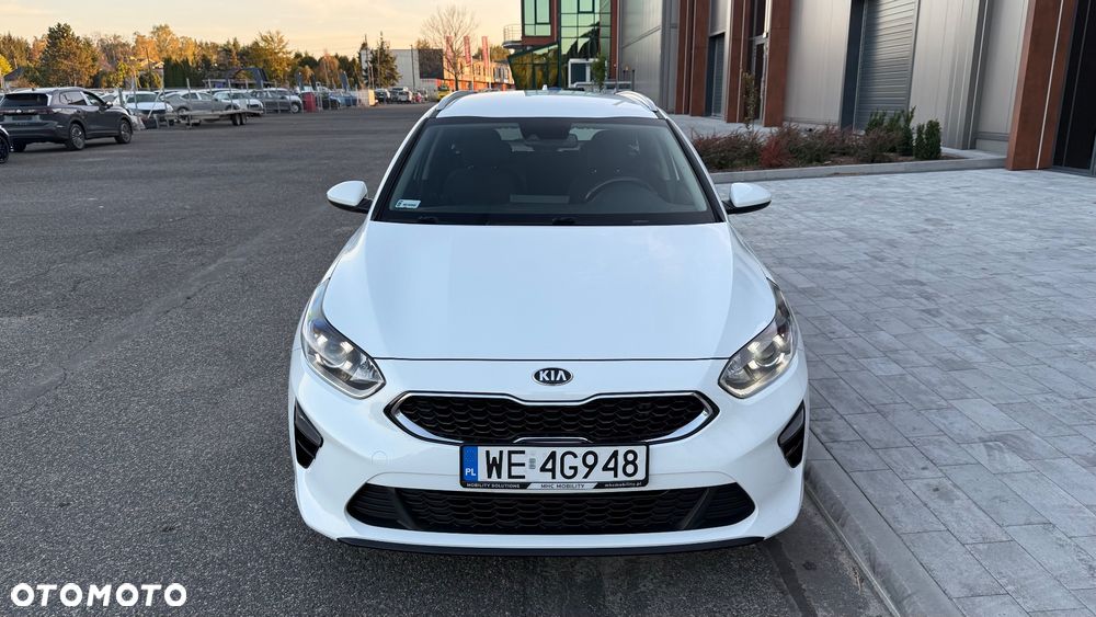 Kia Ceed 1.5 T-GDI M DCT - 9