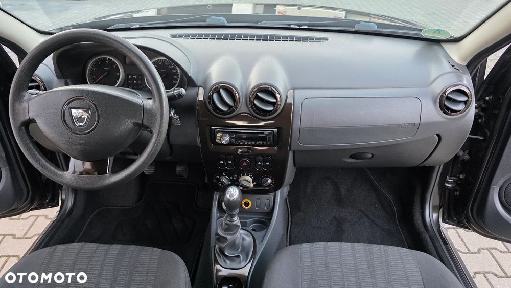 Dacia Duster 1.6 16V 105 4x4 Celebration - 17