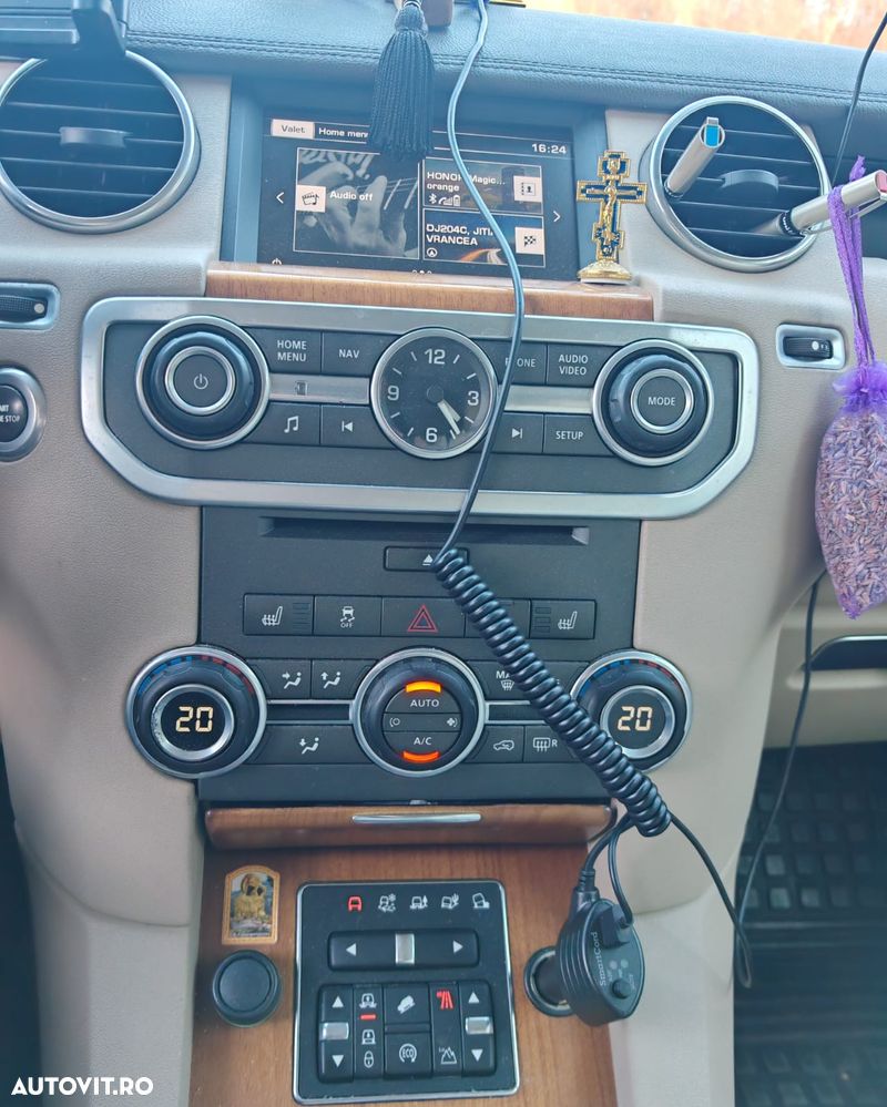 Land Rover Discovery 3.0 SDV6 HSE Aut - 5