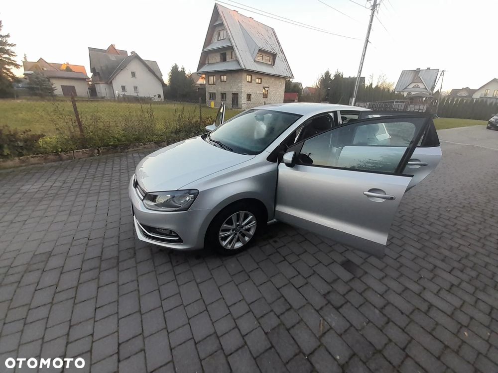 Volkswagen Polo 1.4 TDI (Blue Motion Technology) Comfortline - 10