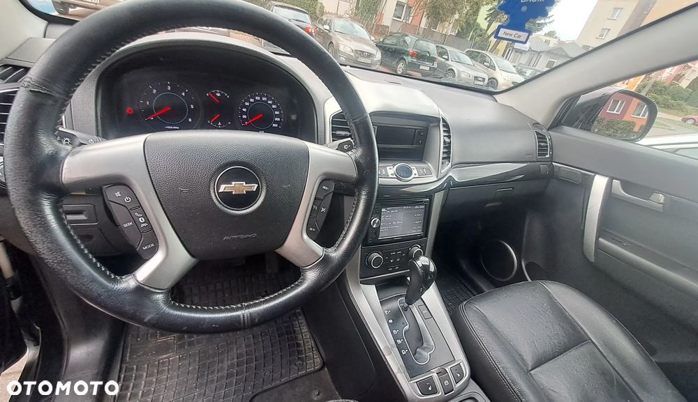Chevrolet Captiva 2.2 d LTZ - 6