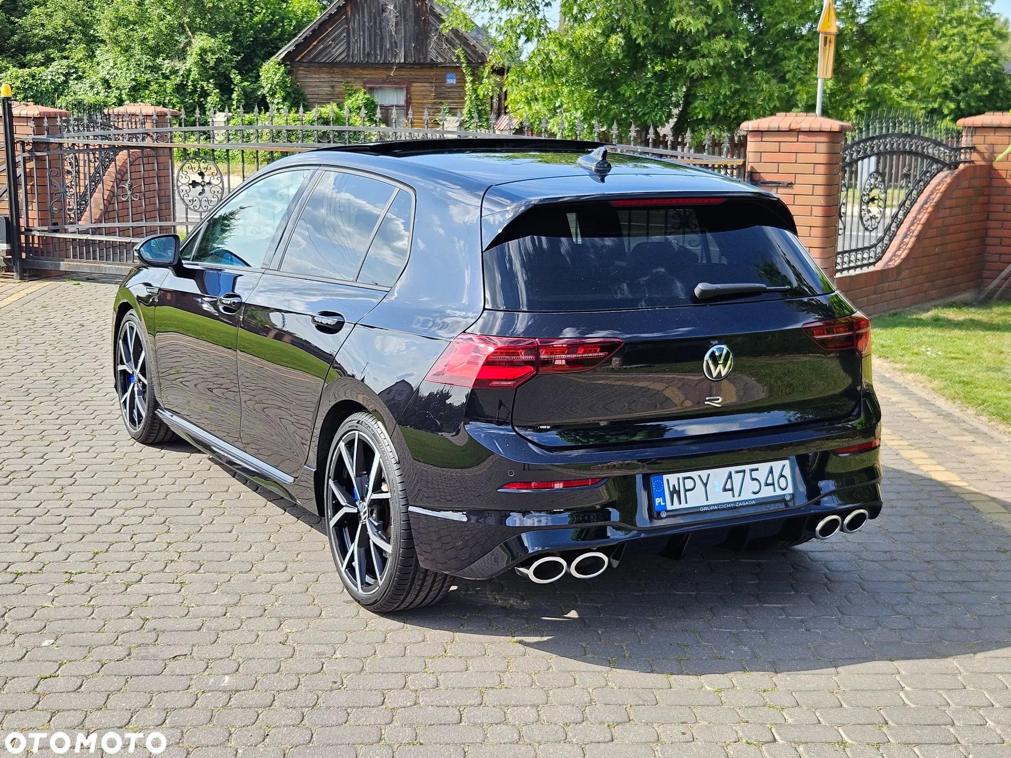 Volkswagen Golf VIII 2.0 TSI 4Motion R DSG - 1