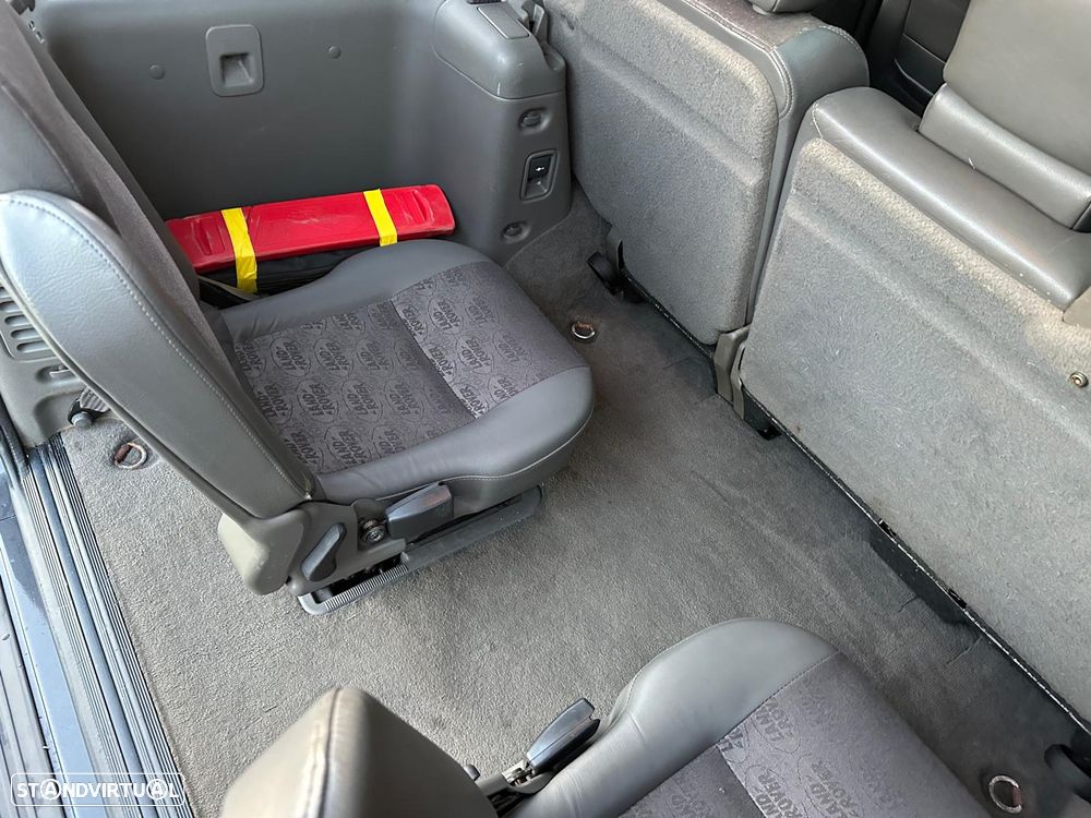 Land Rover Discovery TD5 Classic - 44